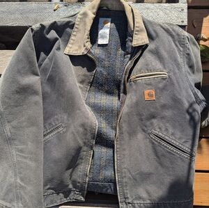 Vintage Men's Large (regular) Carhartt coat